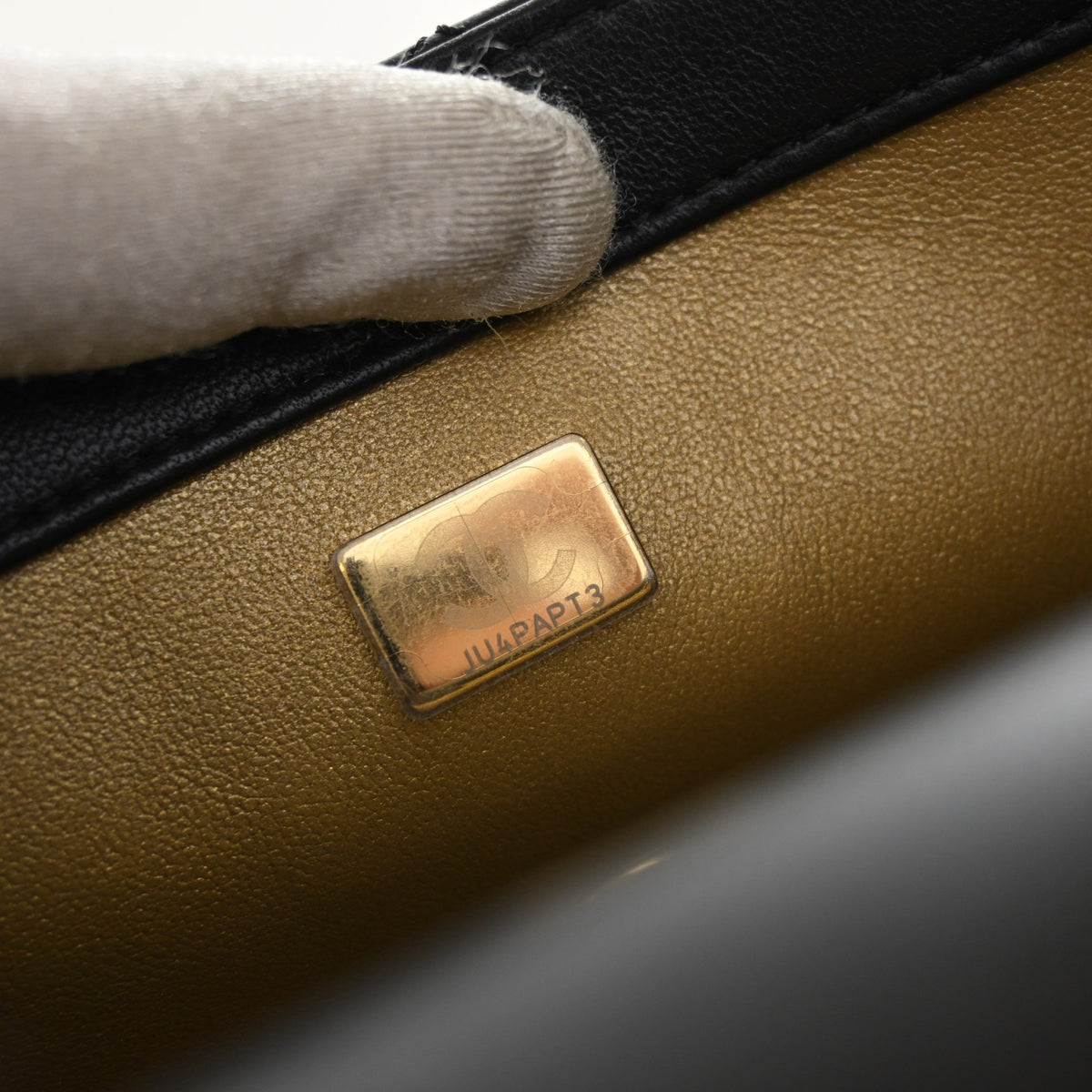 Pre-Owned Chanel Flap Bag Mini Lambskin Camellia Pearl Crush Rectangular, gold embossed logo detail