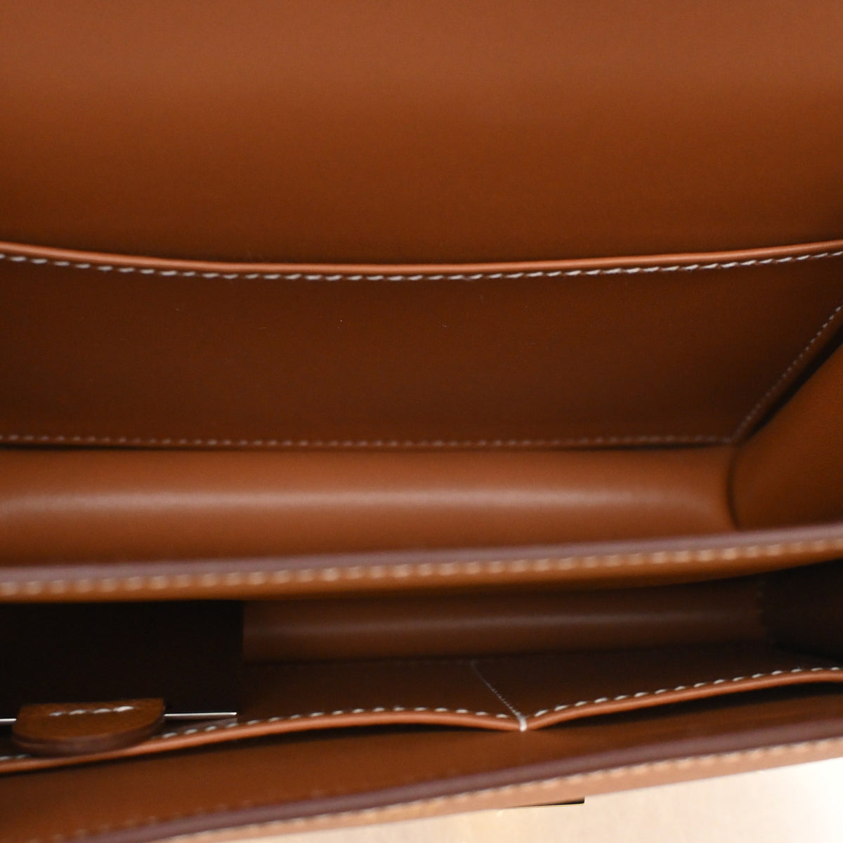 Hermès Gold Epsom Constance 18, photo 13 of 16