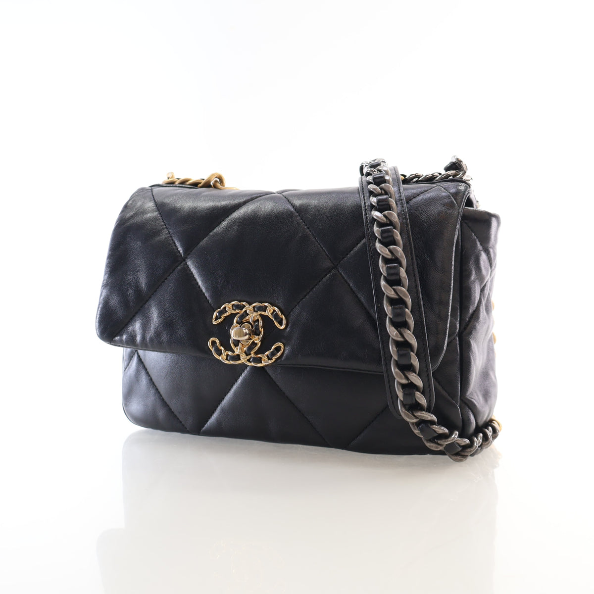 Pre-Owned Chanel 19 Flap Bag Medium Lambskin, three-quarter view, photo 3 of 19