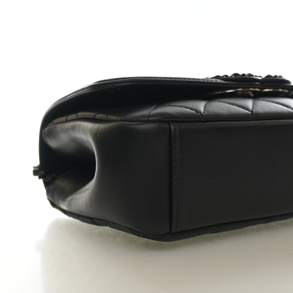 Chanel Calfskin Filigree Flap Bag, photo 6 of 14