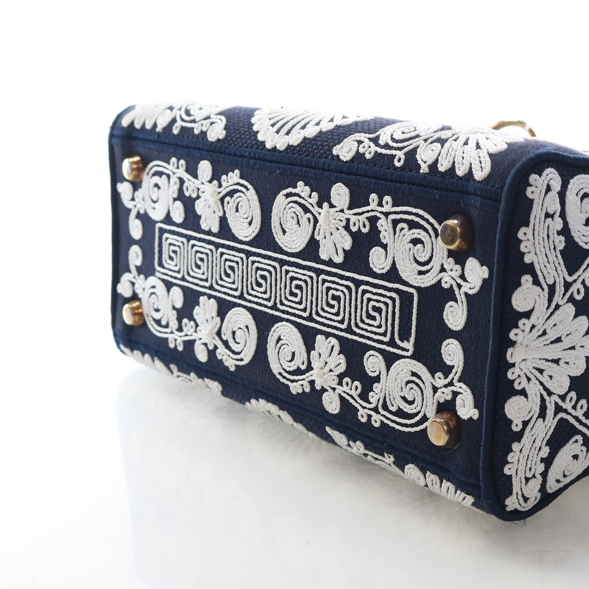 Pre-Owned Chanel Medium Christian Dior Canvas Embroidered Lady D-lite, base and feet view, photo 8 of 16