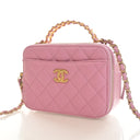 Chanel Caviar Pick Me Up Va...