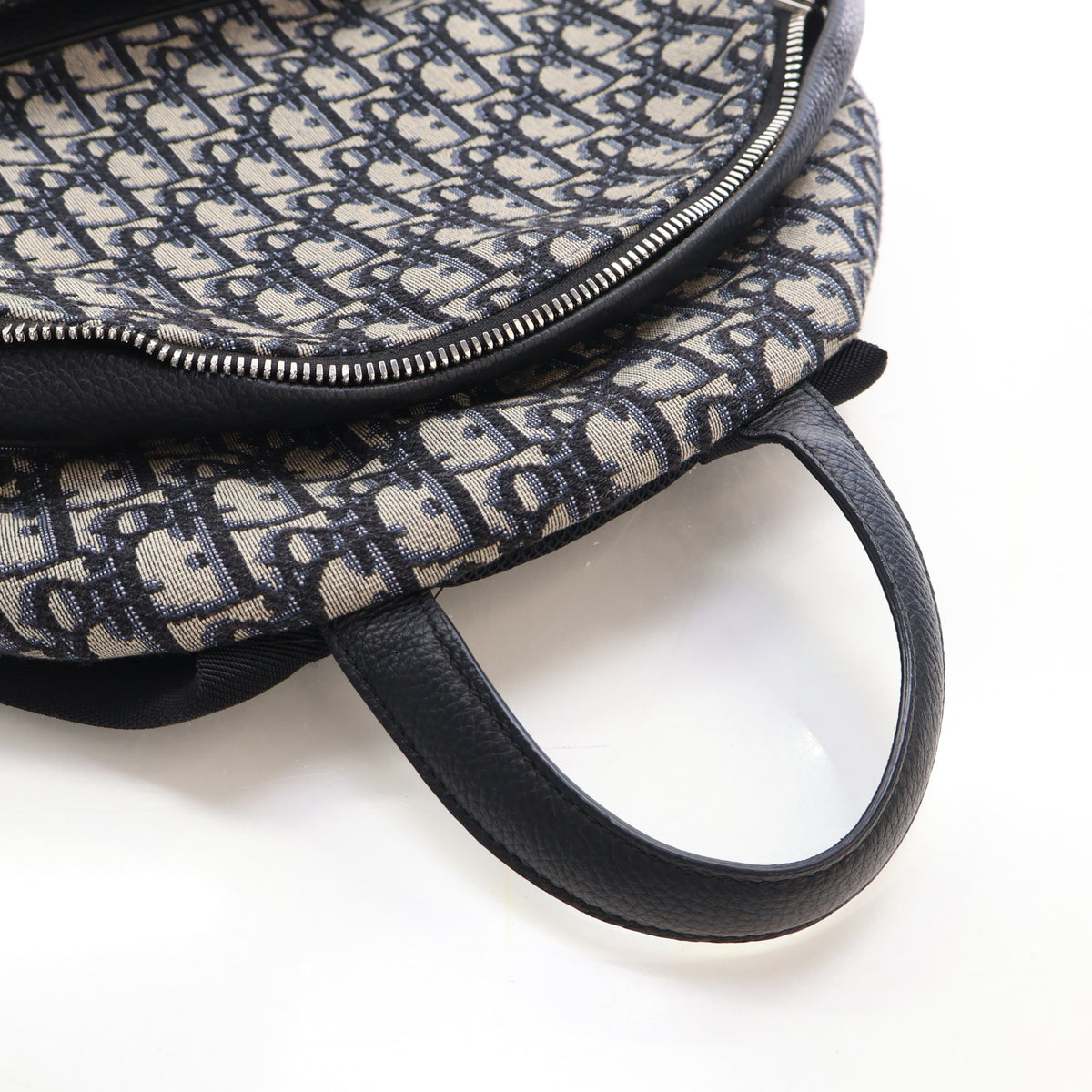 Pre-Owned Christian Dior Backpack Oblique Rider, side view