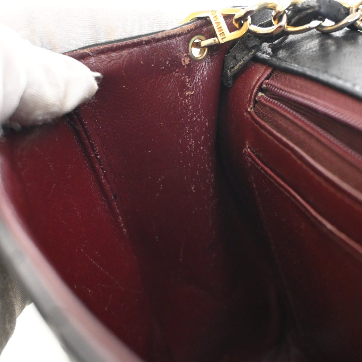 Vintage Chanel Flap Bag Lambskin Diana, open interior with lining, photo 23 of 25