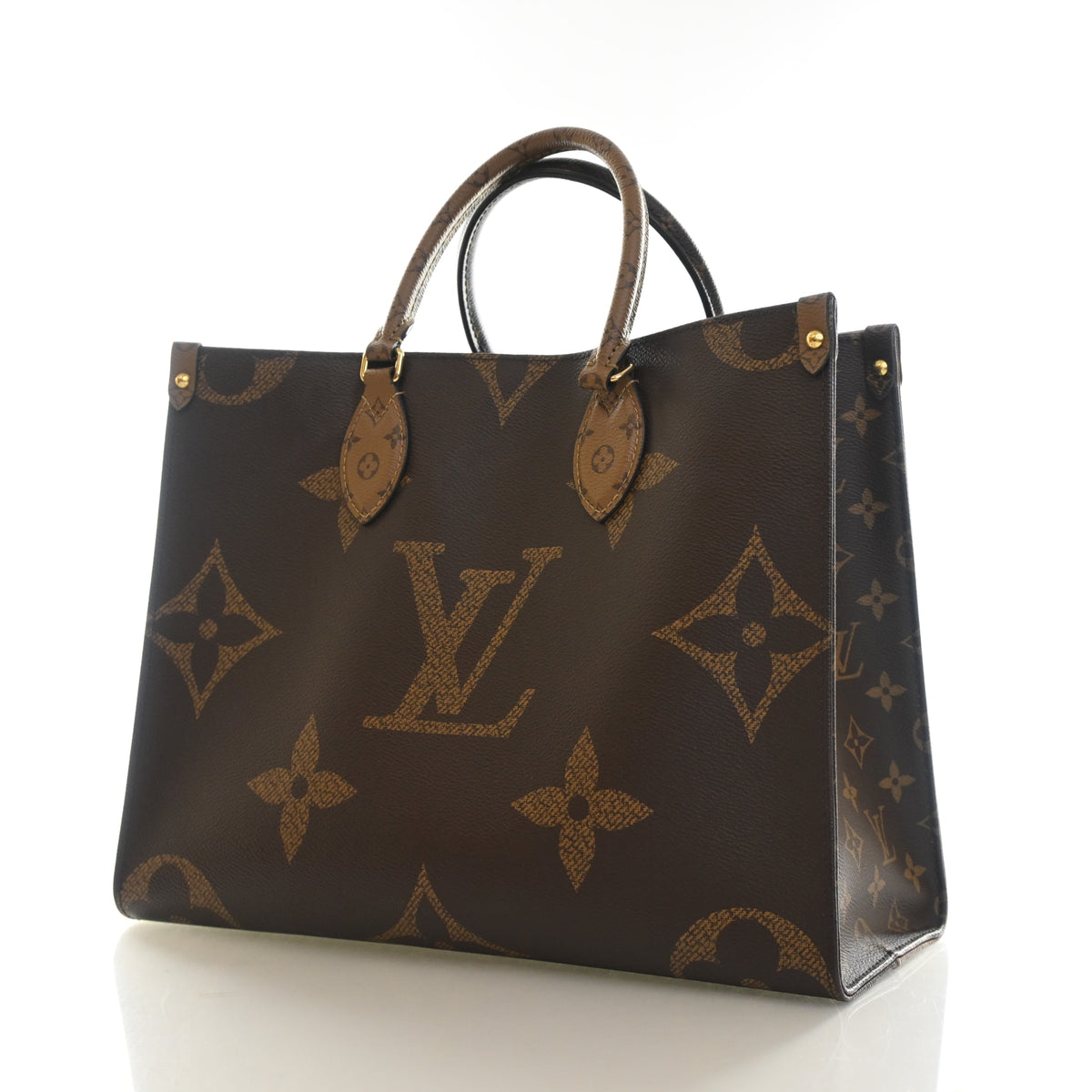 Pre-Owned Louis Vuitton Onthego MM Reverse Giant Monogram, three-quarter view, photo 3 of 12