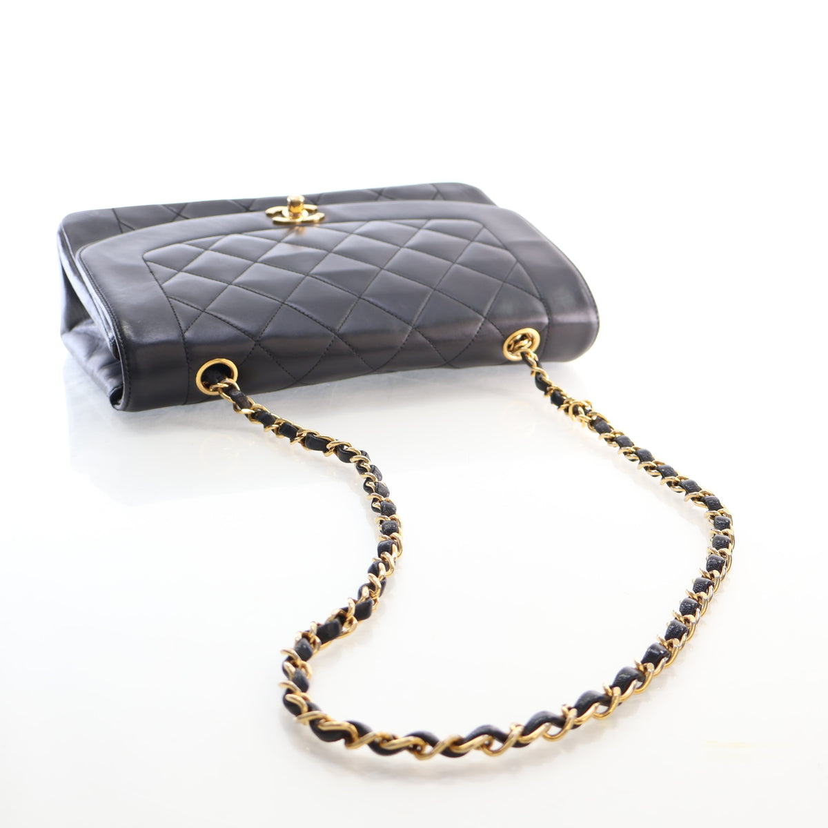 Vintage Chanel Flap Bag Medium Lambskin Diana, three-quarter view, photo 10 of 16