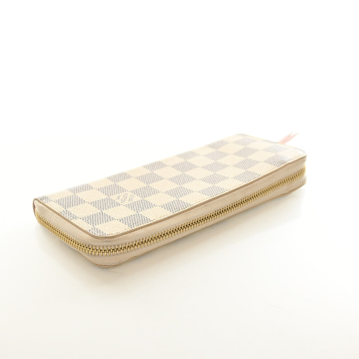 Pre-Owned Louis Vuitton Wallet Damier Azur Clemence Leather, three-quarter view, photo 4 of 11