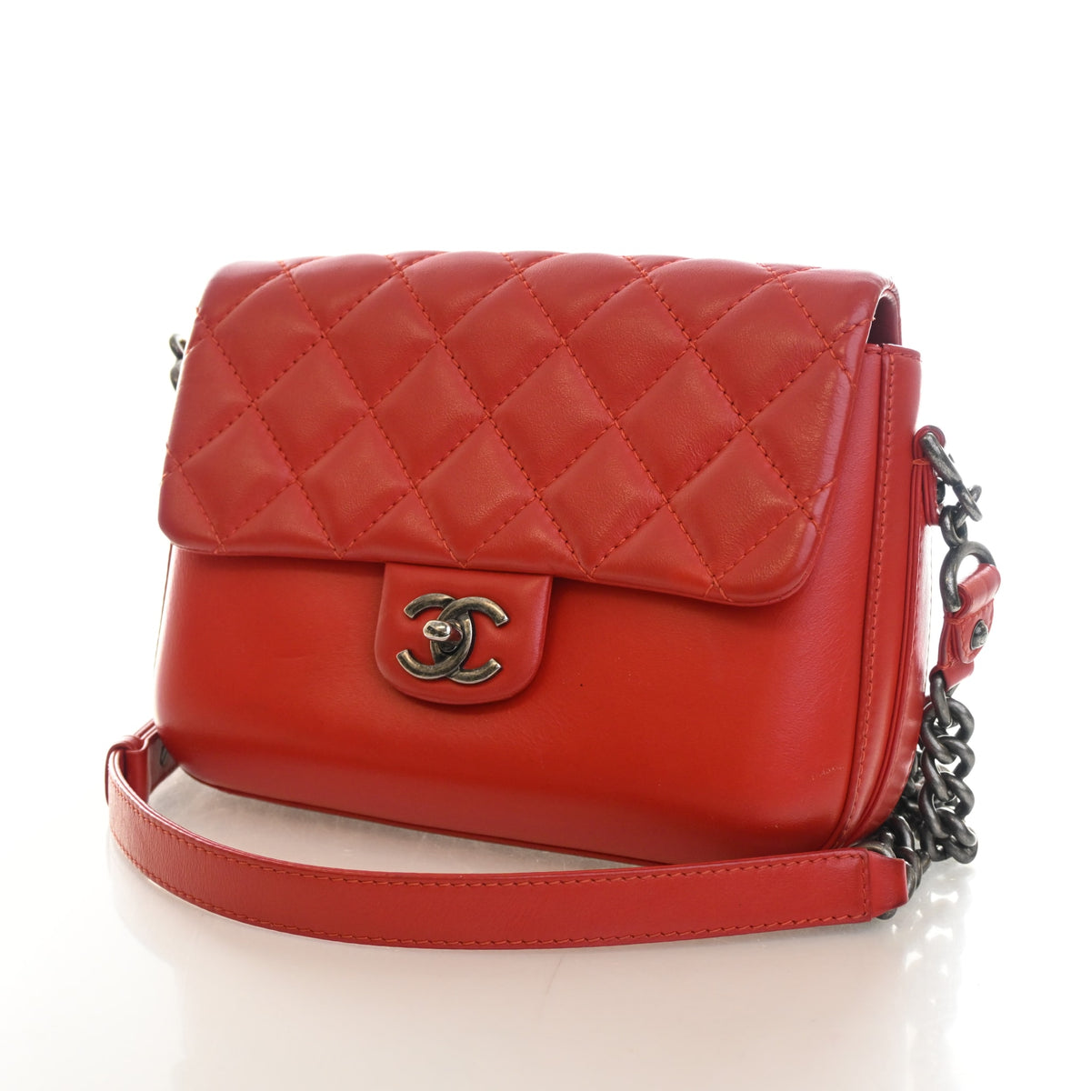 Chanel Calfskin Rock My Shoulder Flap Bag, photo 3 of 18