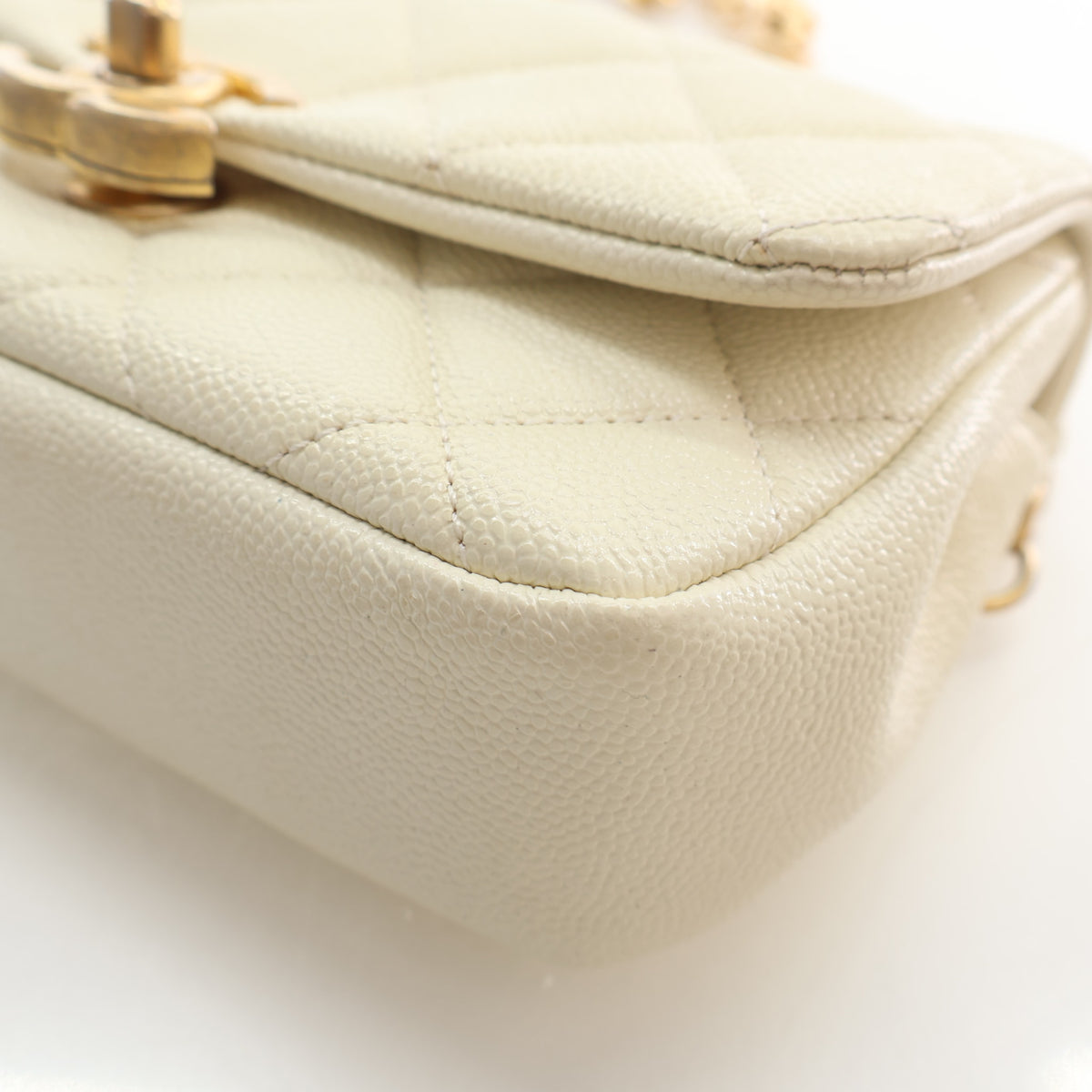 Chanel Small Caviar Quilted Waist Bag, photo 8 of 18