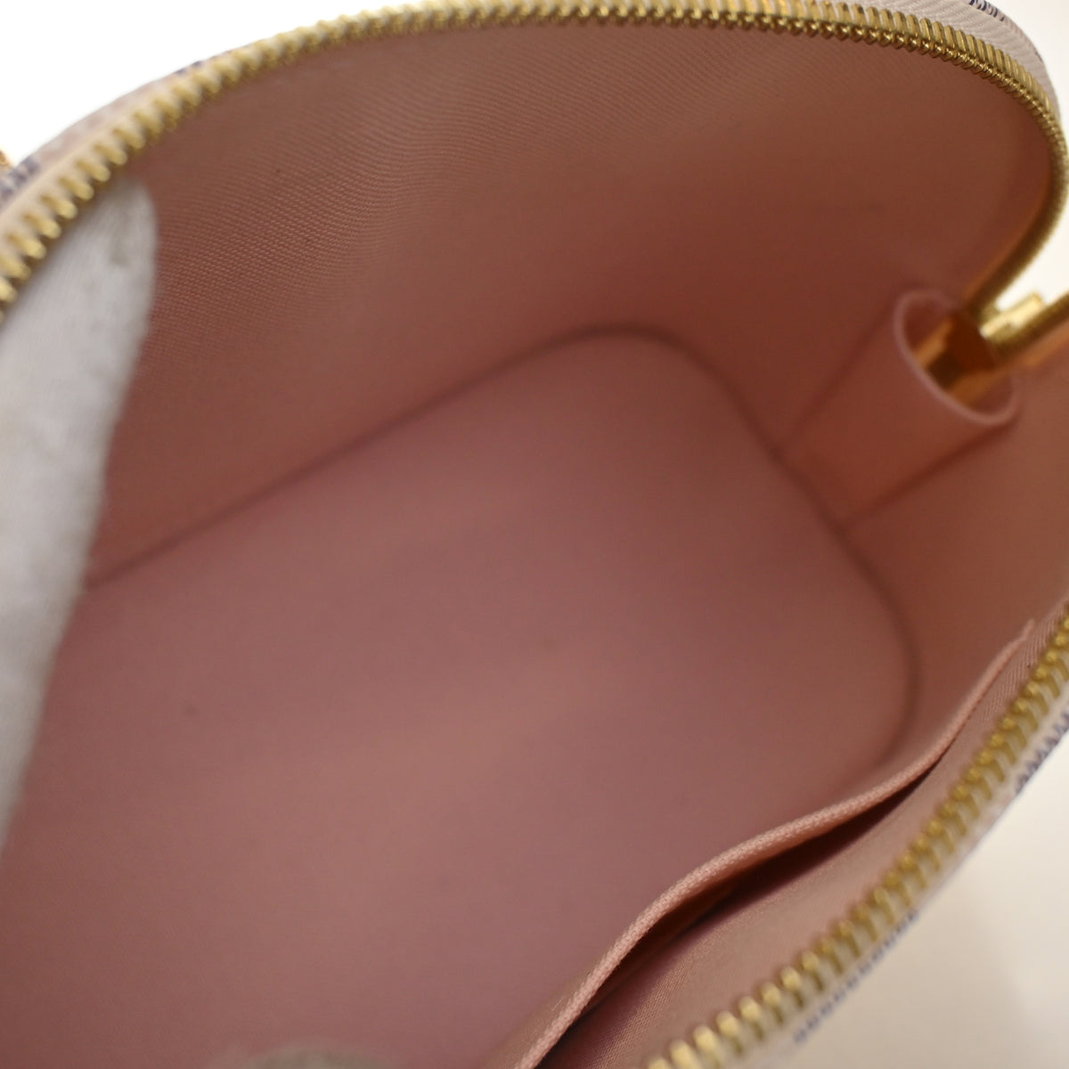 Pre-Owned Louis Vuitton Alma Damier Azur Braided BB, open interior with lining
