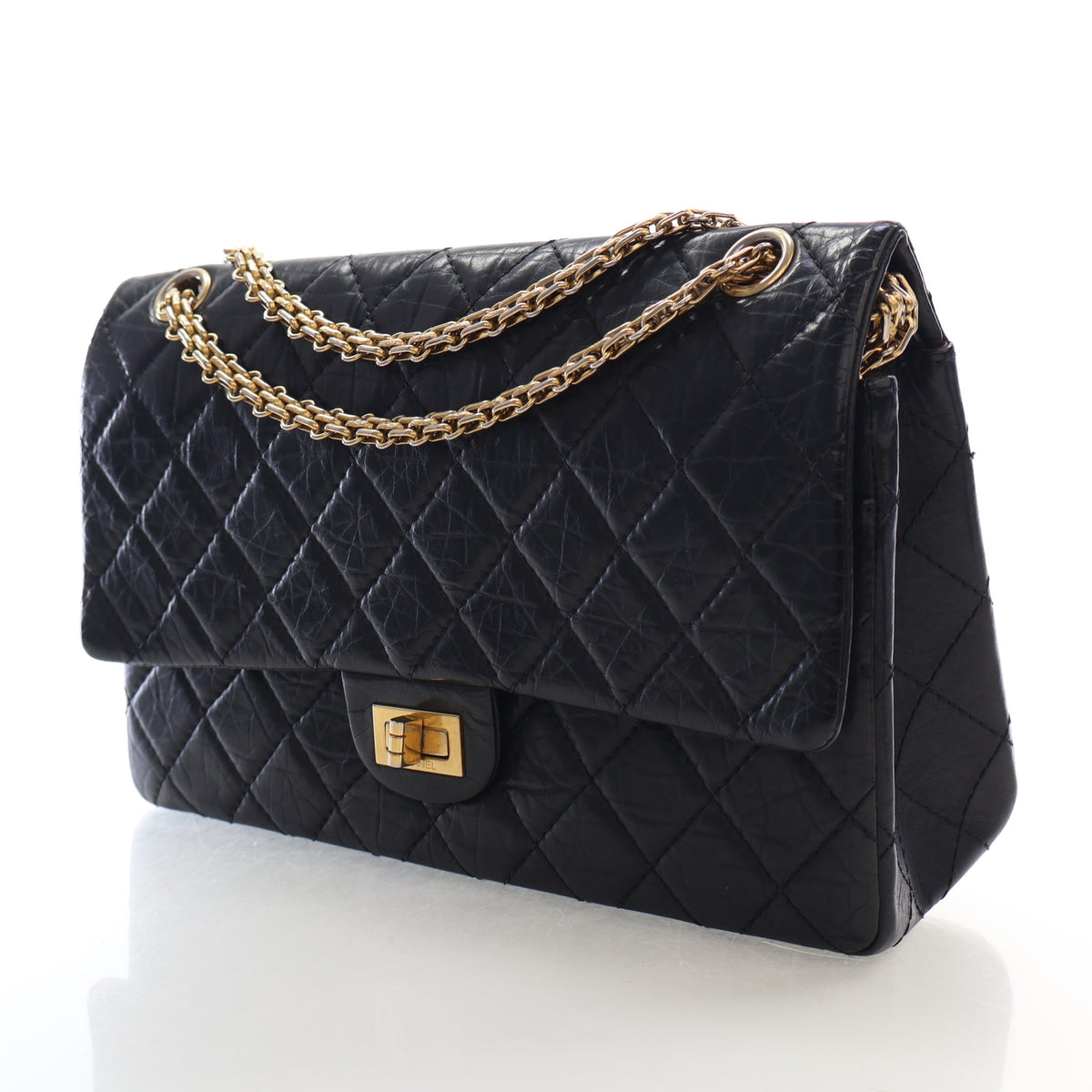 Pre-Owned Chanel Flap Bag Aged Calfskin 2.55 Reissue, three-quarter view