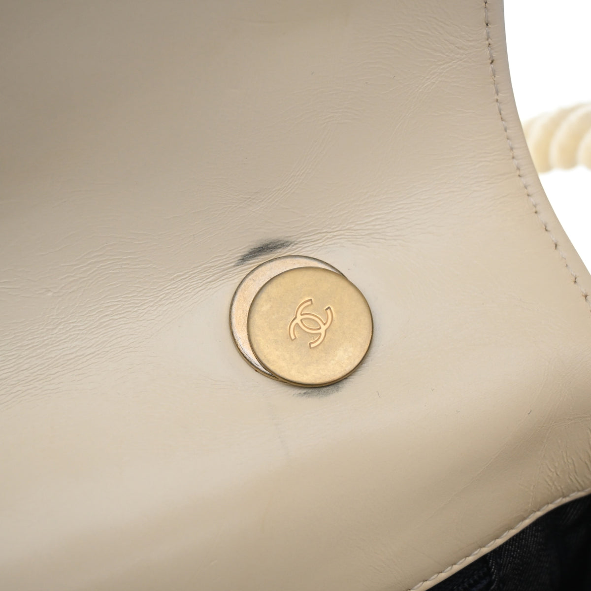 Pre-Owned Chanel Flap Bag Calfskin En Voyage Rope, gold hardware