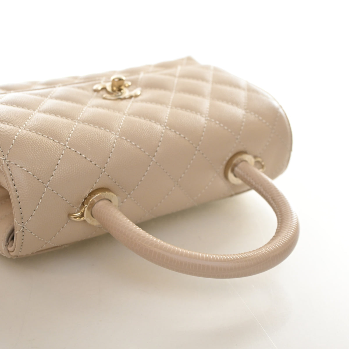 Chanel Small Caviar Coco Handle Bag, photo 10 of 16