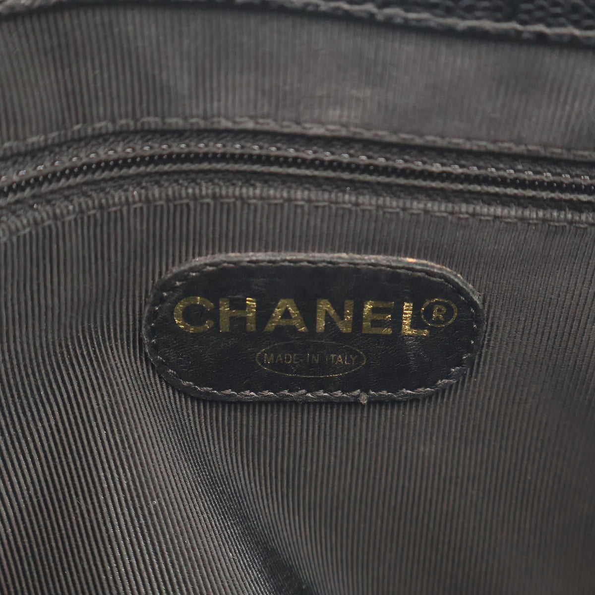 Chanel Vintage Medium Caviar Front Pocket Tote, photo 15 of 17