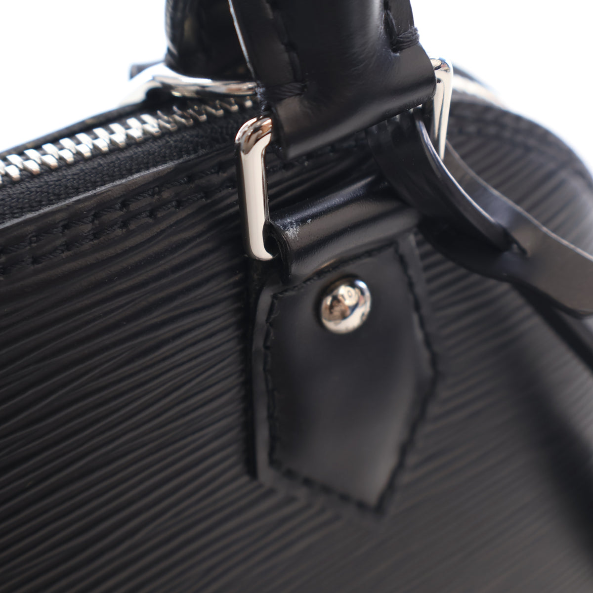 Louis Vuitton Epi Alma BB, photo 14 of 19