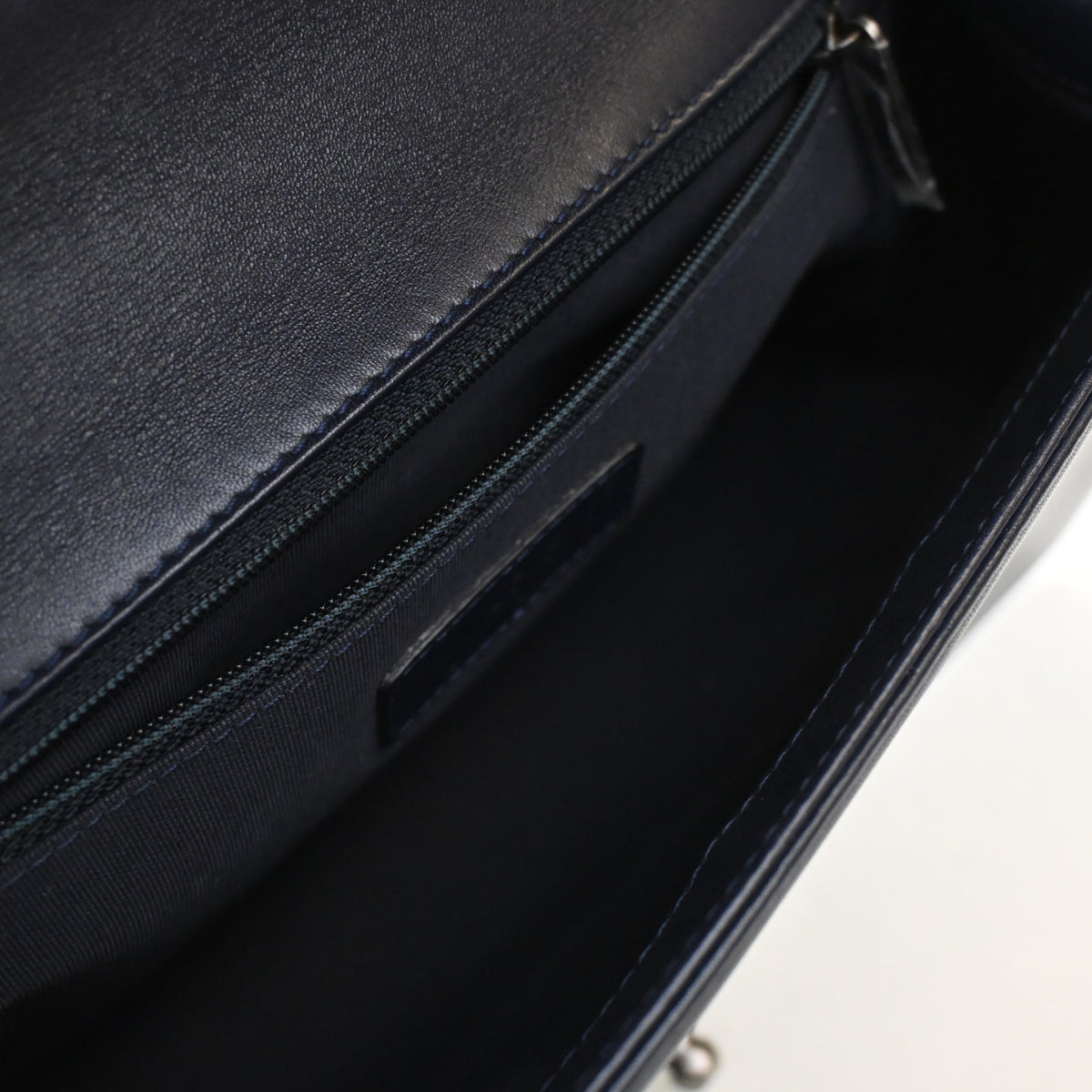Chanel Medium Lambskin Boy Bag, photo 12 of 18