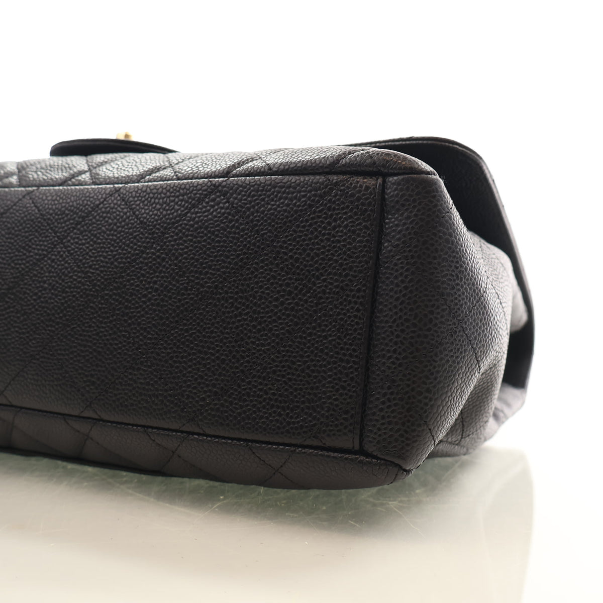 Pre-Owned Chanel Flap Bag Maxi Caviar Leather Classic Single, base and feet view, photo 8 of 17