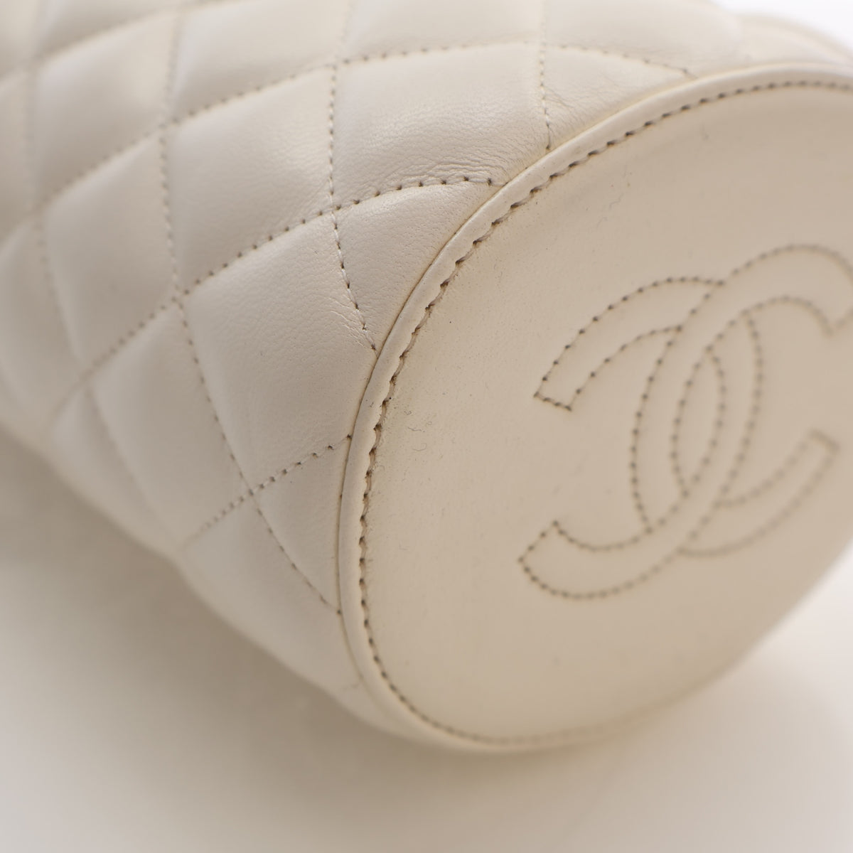 Chanel Small Lambskin Crown Box Bag, photo 6 of 18