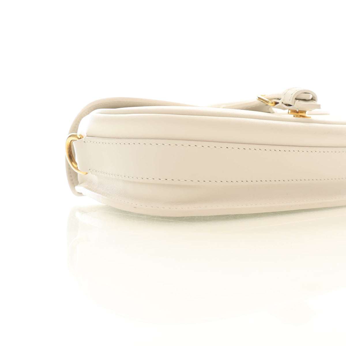 Pre-Owned Christian Dior Flap Bag Calfskin Bobby East West, side view