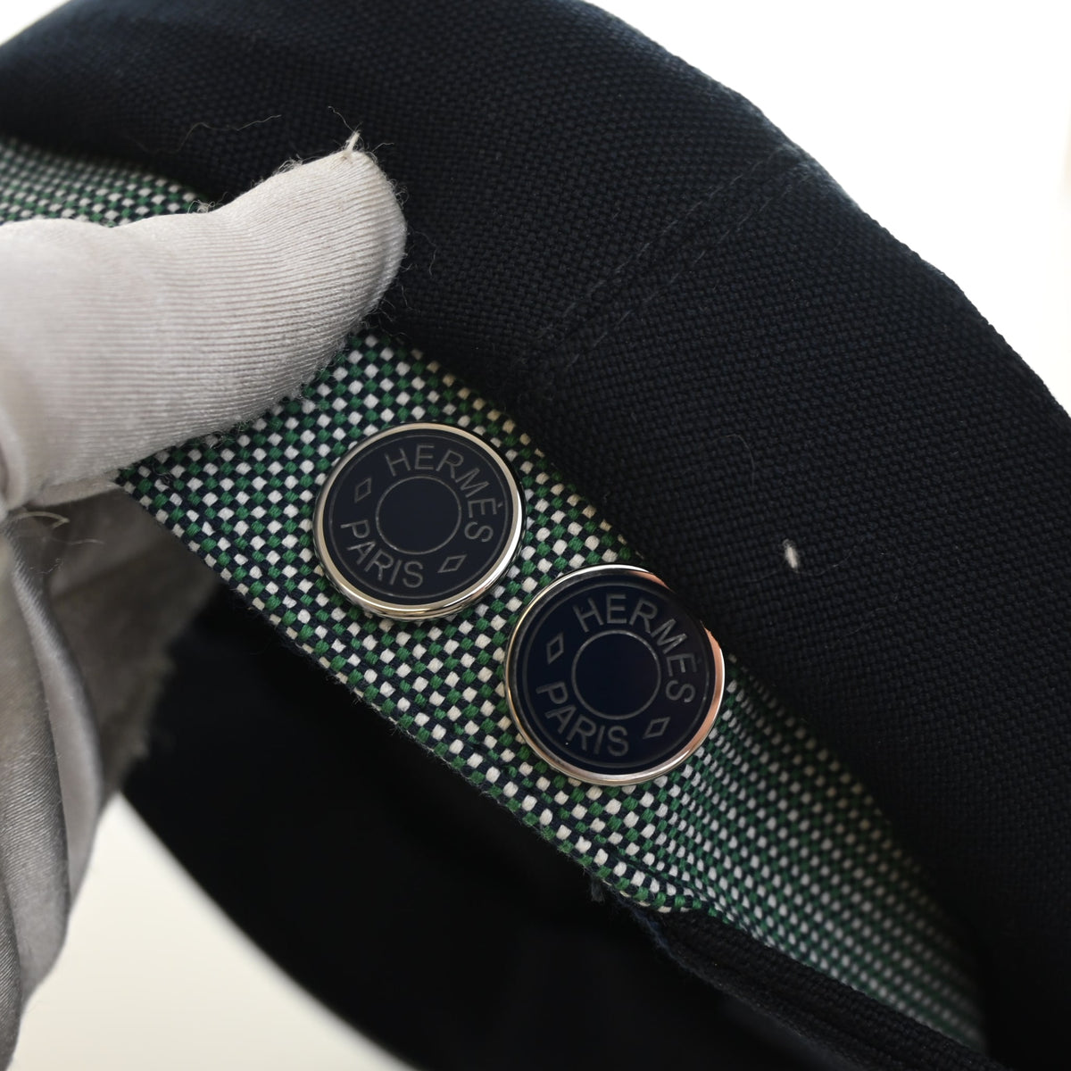 Pre-Owned Hermès Cap Cotton Hemp Cavale Pop, interior label and date code