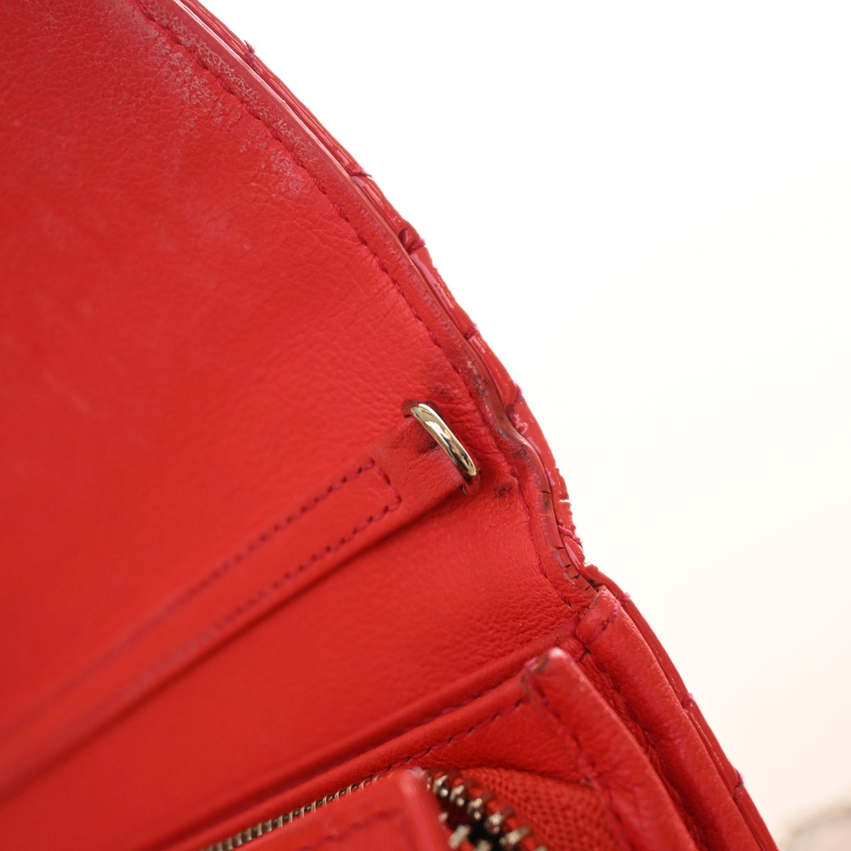 Christian Dior Patent Wallet on Chain, photo 13 of 18