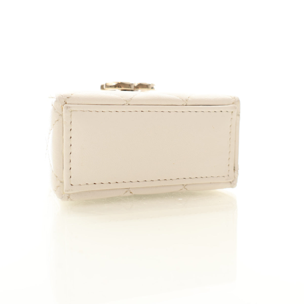 Chanel Lambskin Airpods Pro Case, photo 5 of 15