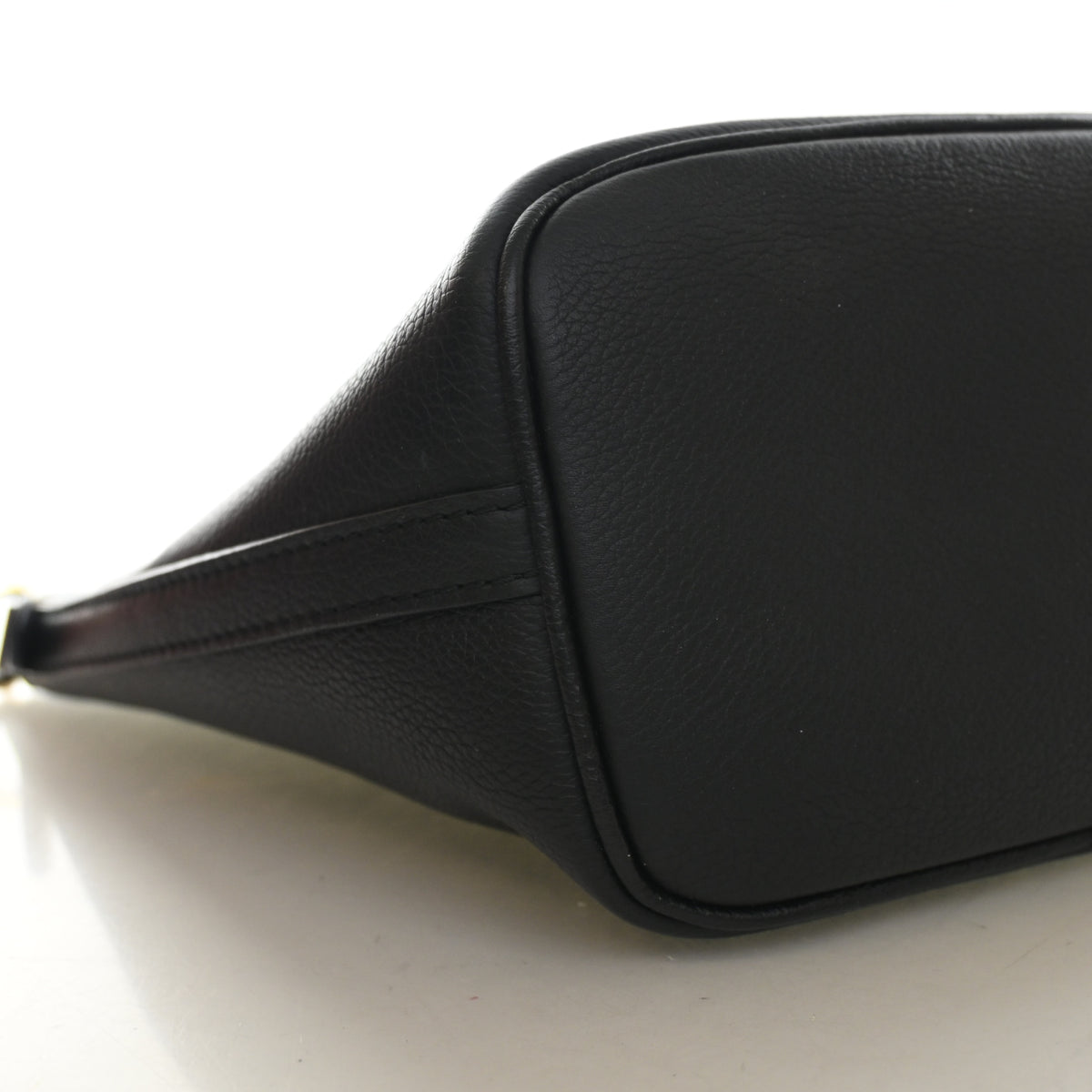 Louis Vuitton Calfskin Lock And Walk Bucket Bag, photo 6 of 13