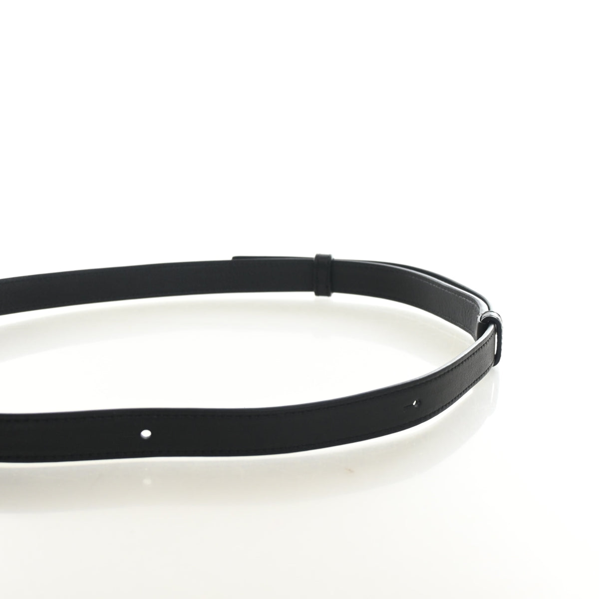 Pre-Owned Loewe Puzzle Small Edge, flat lay