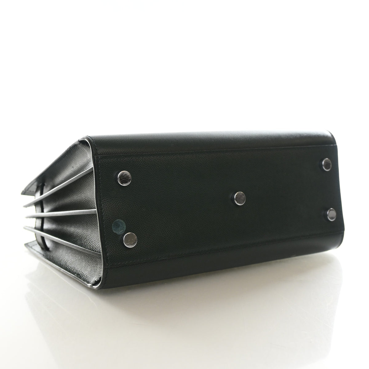 Saint Laurent Baby Calfskin Sac De Jour, photo 4 of 14