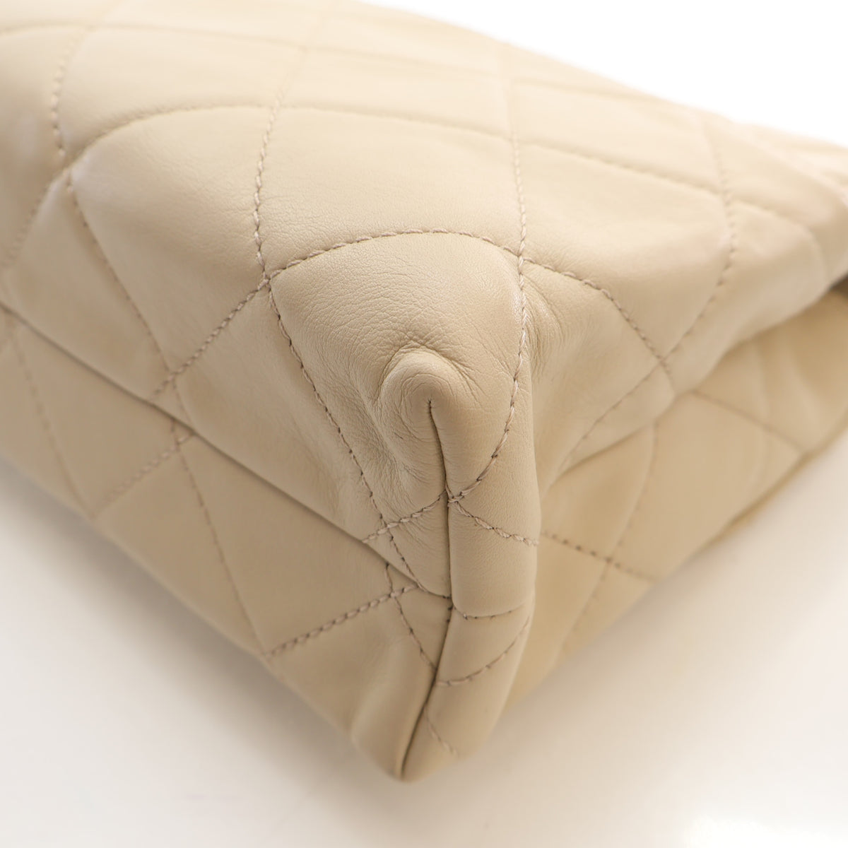 Chanel Calfskin In the Business Flap Bag, photo 13 of 18