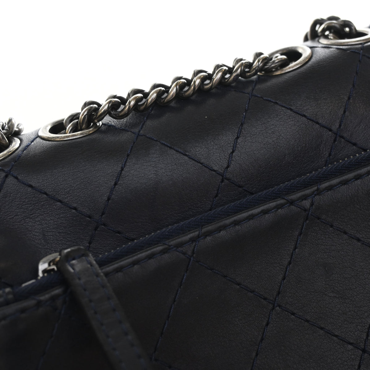 Chanel Small Calfskin Stitch CC Flap, photo 16 of 18