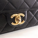 Chanel Caviar Chic Pearls F...