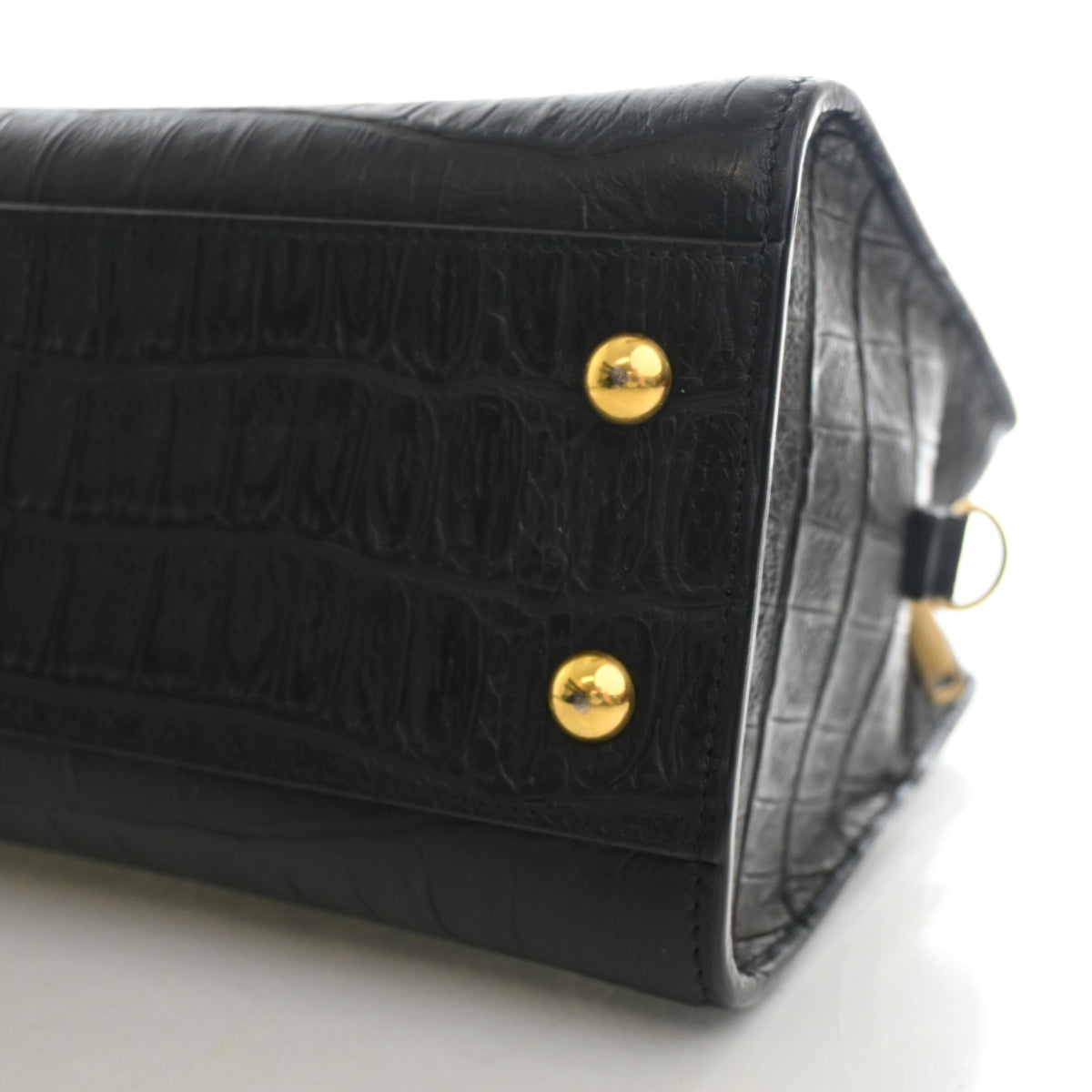 Pre-Owned Saint Laurent Baby Crocodile Leather Embossed Leather Cabas, base and feet view, photo 8 of 12
