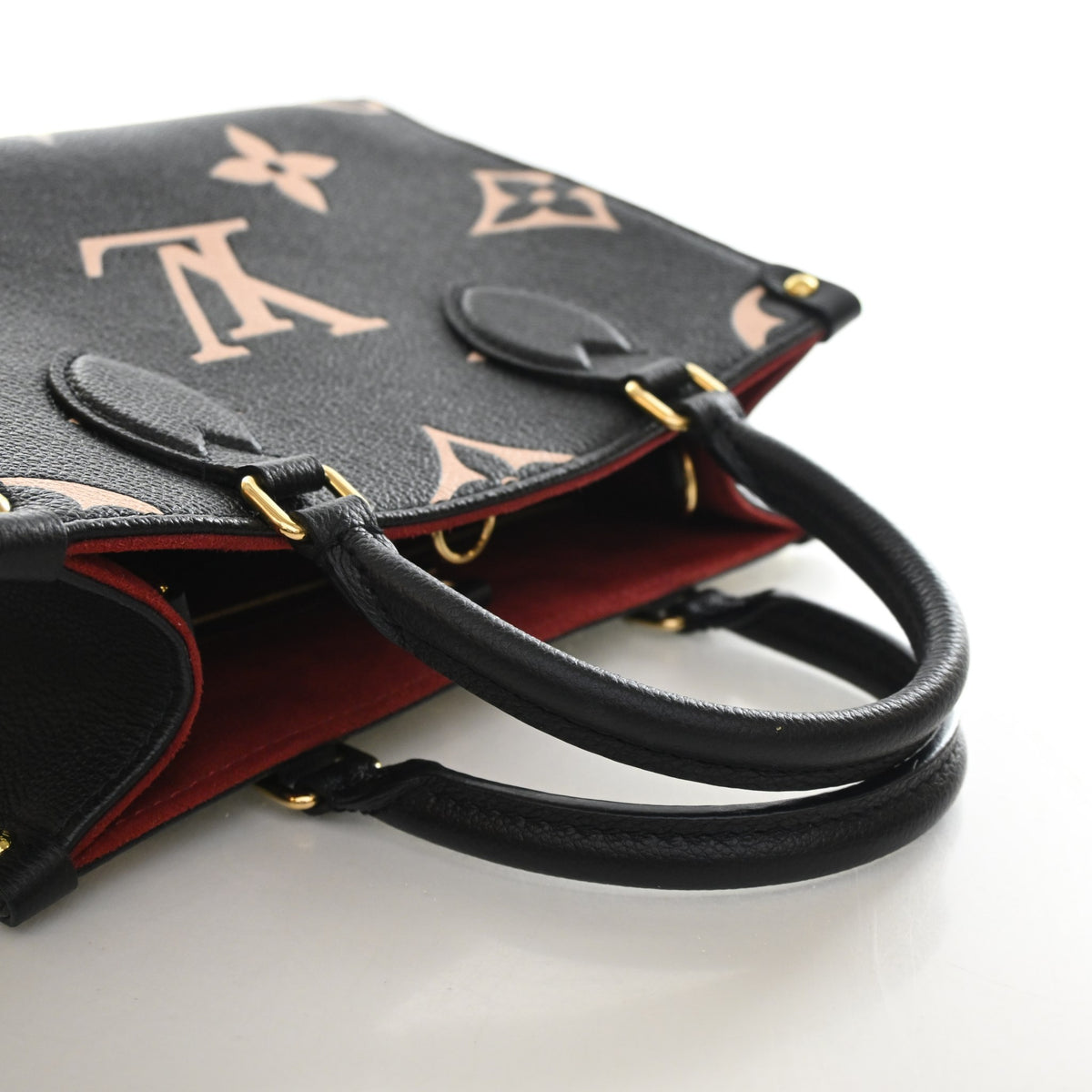 Louis Vuitton Monogram Giant Empreinte OnTheGo PM, photo 9 of 13