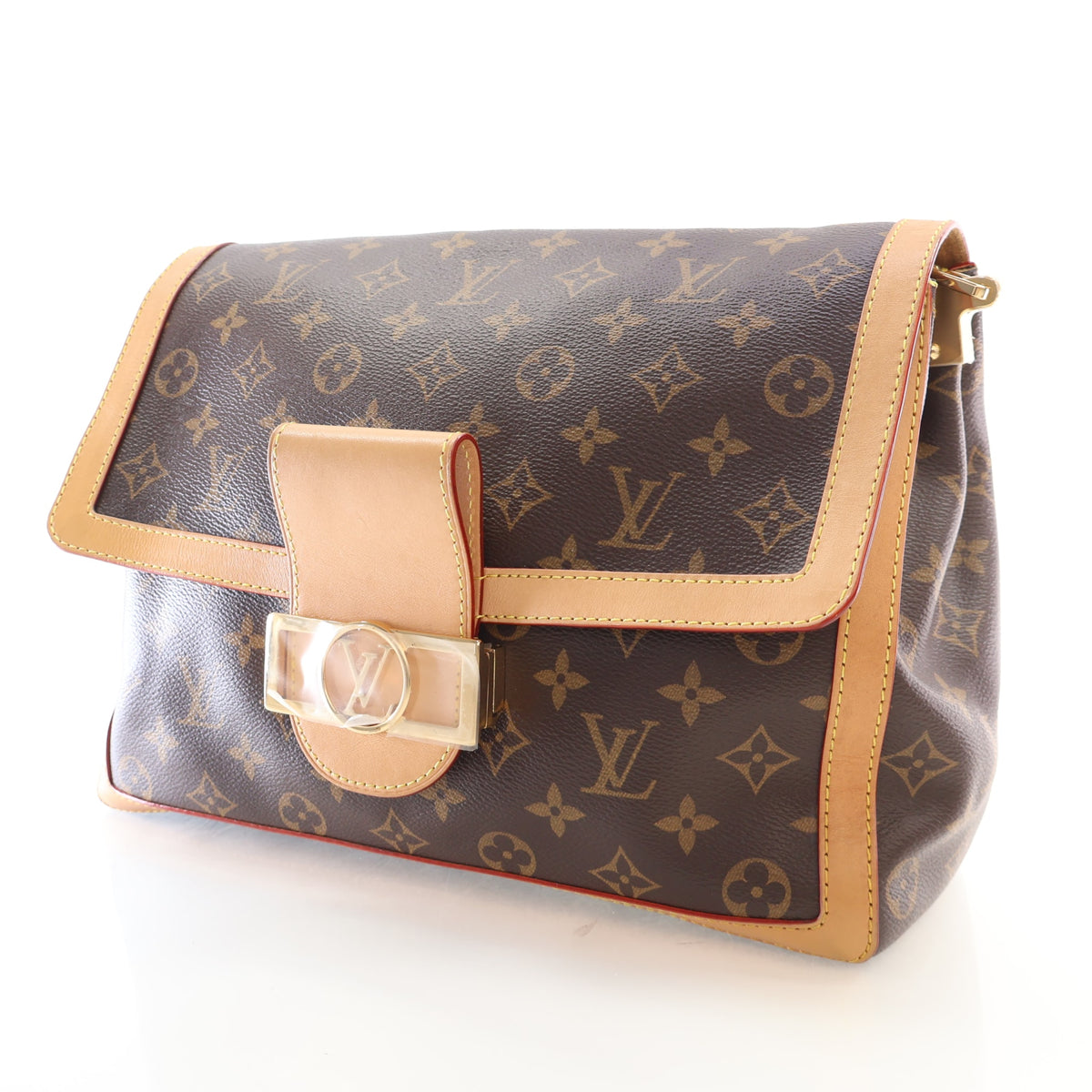 Pre-Owned Louis Vuitton Dauphine GM Monogram Soft, three-quarter view
