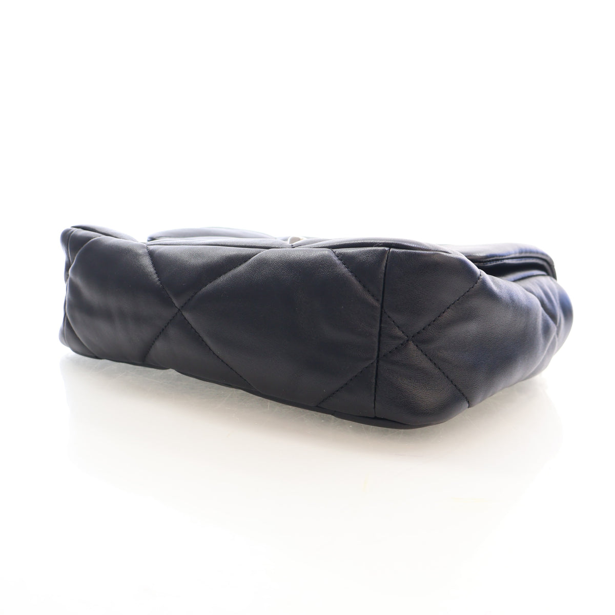 Chanel Medium Lambskin 19 Flap Bag, photo 7 of 17