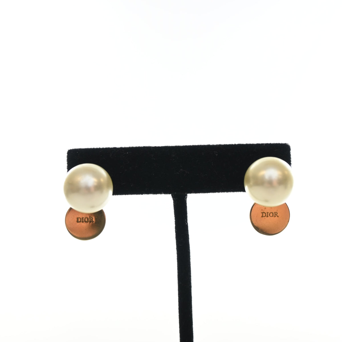 Pre-Owned Christian Dior Pearl Tribales Pearl Earrings, open front view