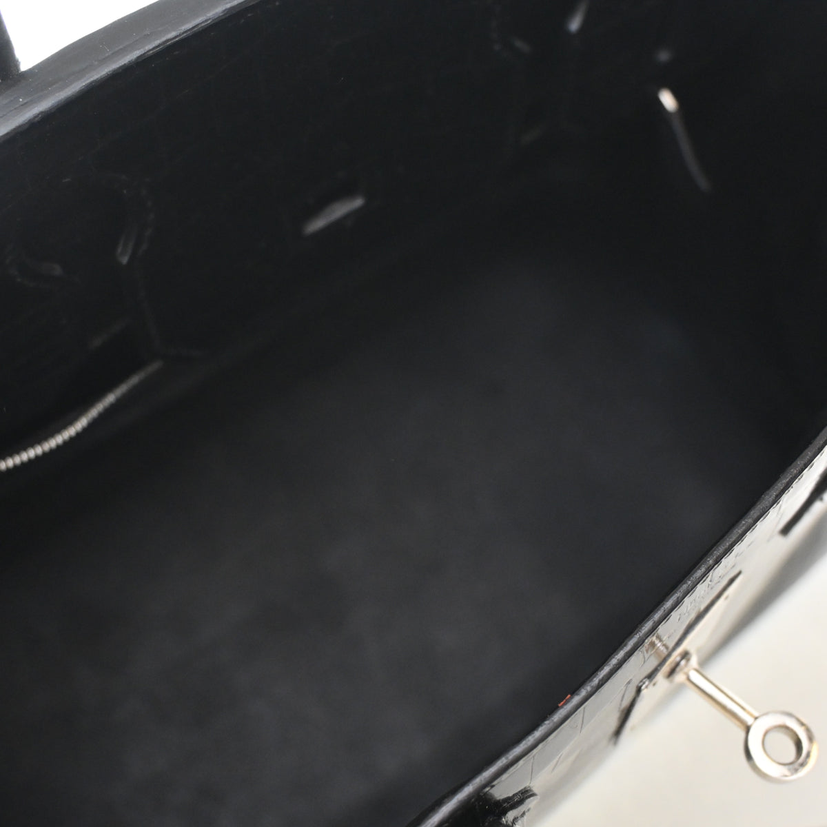 Hermes Noir Crocodile Birkin 30, photo 12 of 24