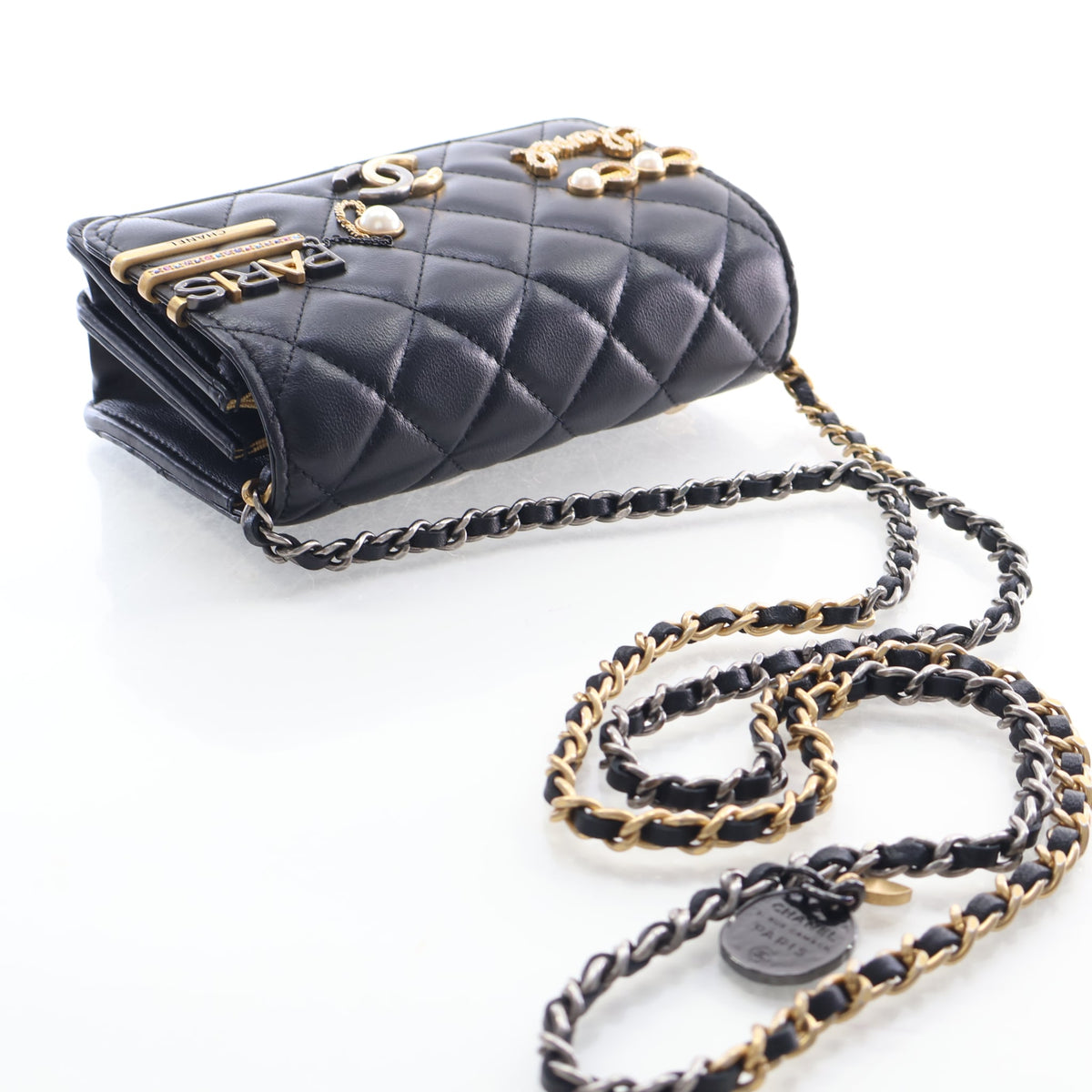 Pre-Owned Chanel Wallet On Chain Mini Lambskin Coco Clips, side profile, photo 10 of 15