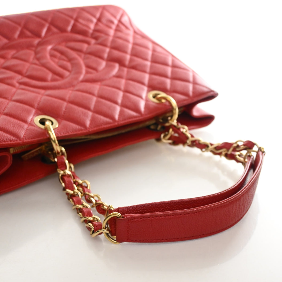 Chanel Caviar Grand Shopping Tote, photo 9 of 17