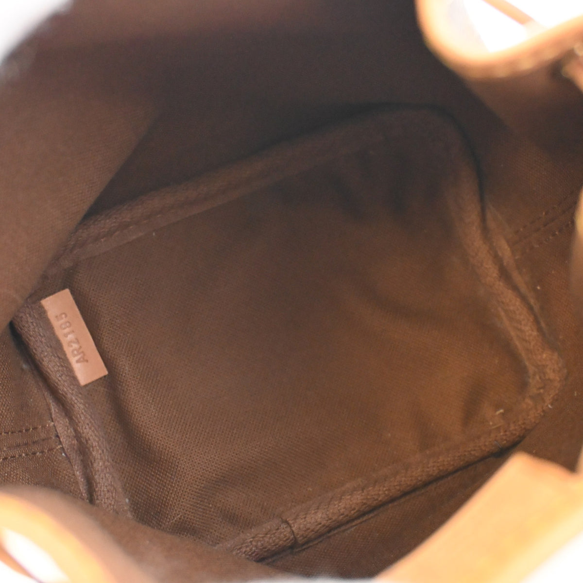 Pre-Owned Louis Vuitton Nano Monogram Noe, open interior, photo 12 of 15