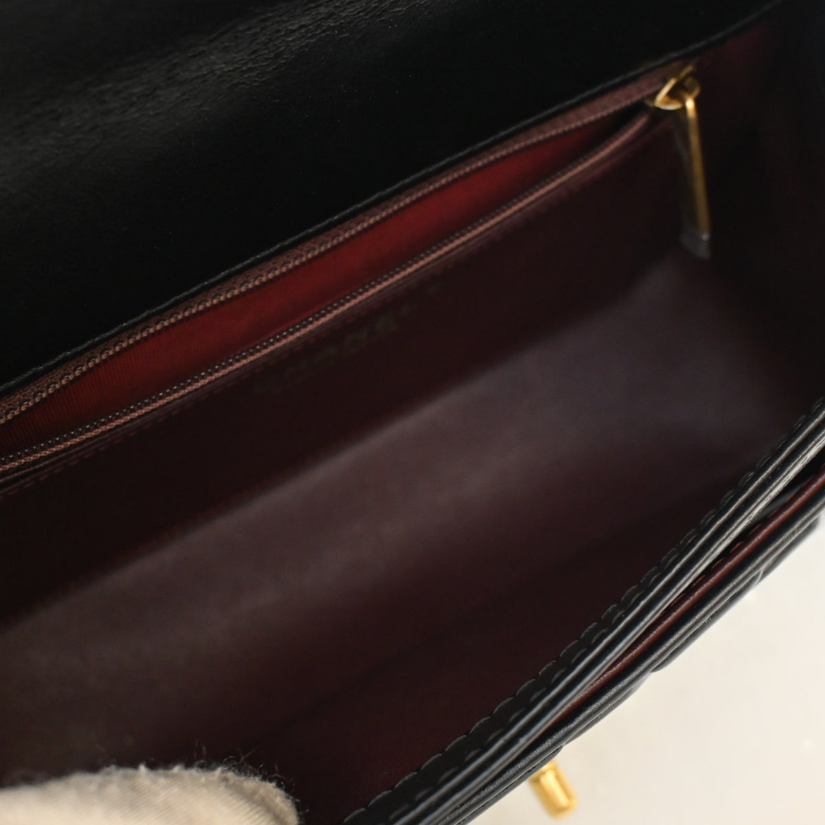 Pre-Owned Chanel Flap Bag Medium Calfskin Single, open interior with lining