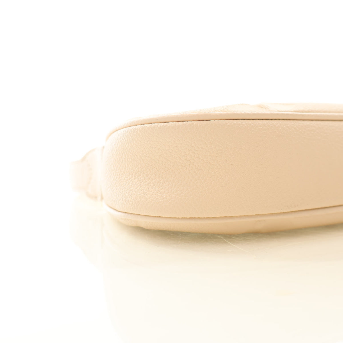 Pre-Owned Louis Vuitton Mini Monogram Empreinte Moon, side view