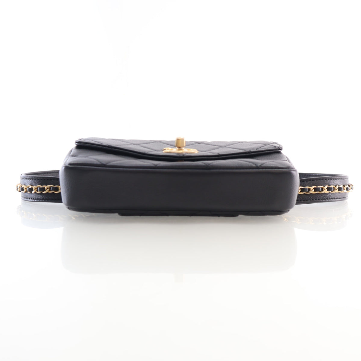Pre-Owned Chanel Belt Bag Lambskin, base view