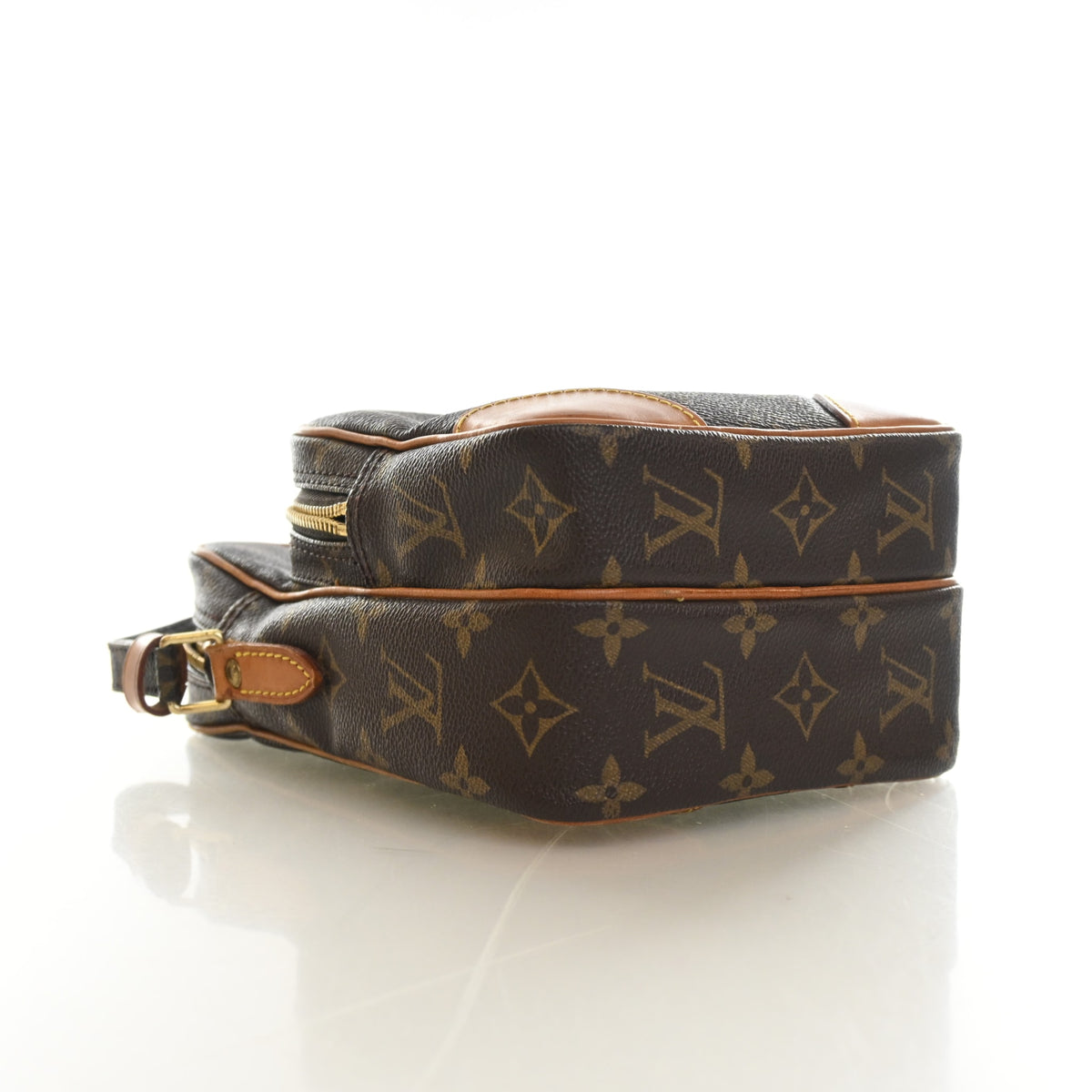 Louis Vuitton Monogram Amazone Crossbody Bag, photo 4 of 21