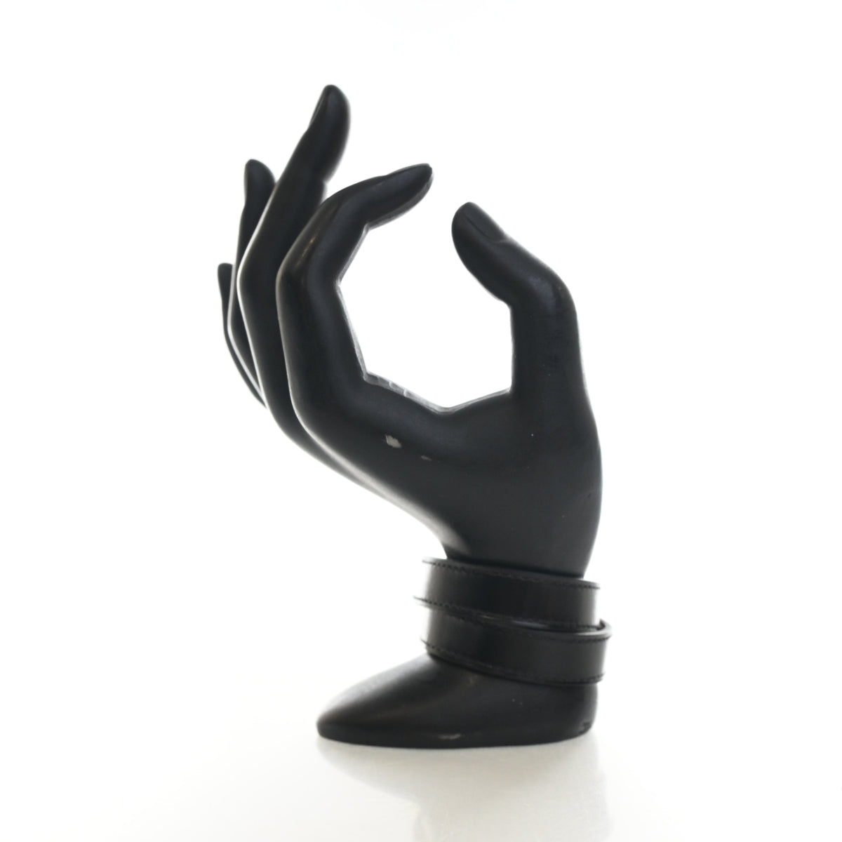 Pre-Owned Hermès Kelly Noir Swift Leather Double Tour Bracelet, detail view