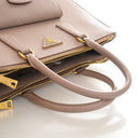 Prada Medium Saffiano Galle...