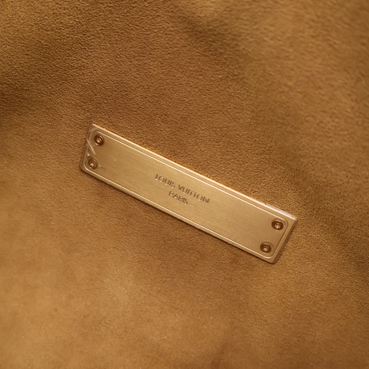 Pre-Owned Louis Vuitton Dauphine GM Monogram Soft, interior label