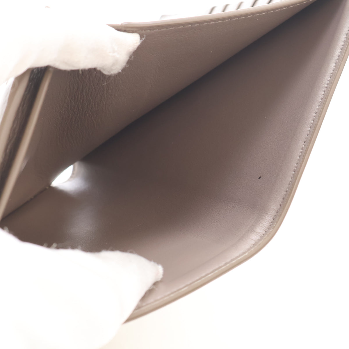 Pre-Owned Celine Wallet Medium Calfskin Strap, open interior with lining, photo 15 of 16