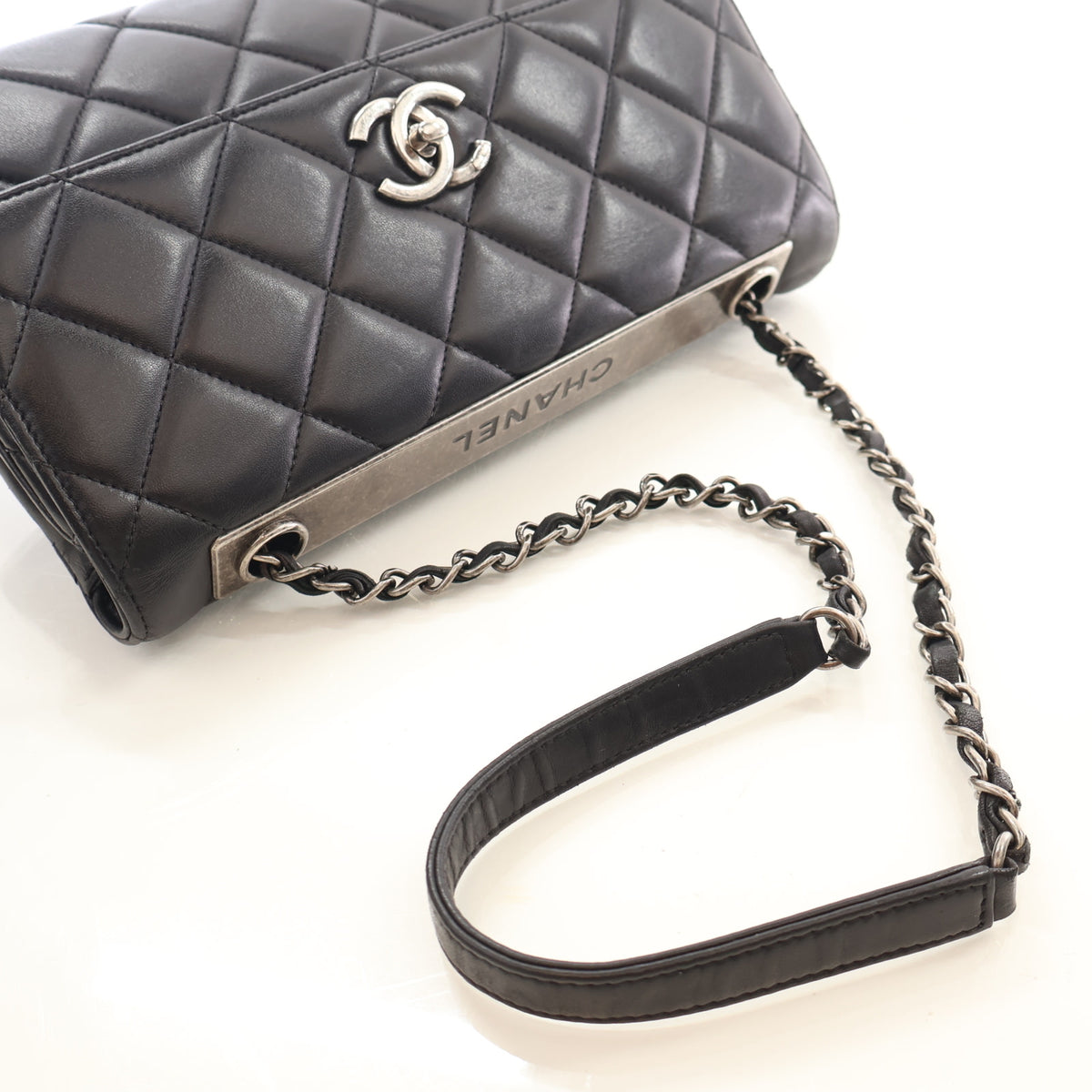 Chanel Lambskin Trendy CC, photo 11 of 17